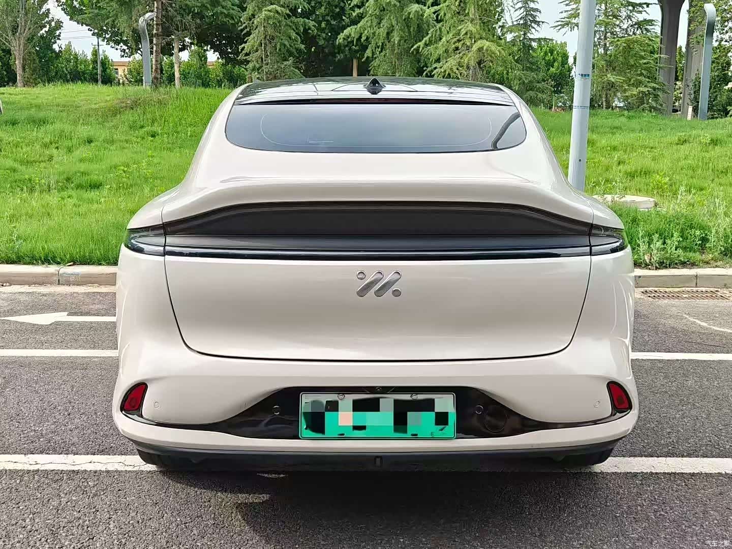 IM Motors LS6, 2023 8
