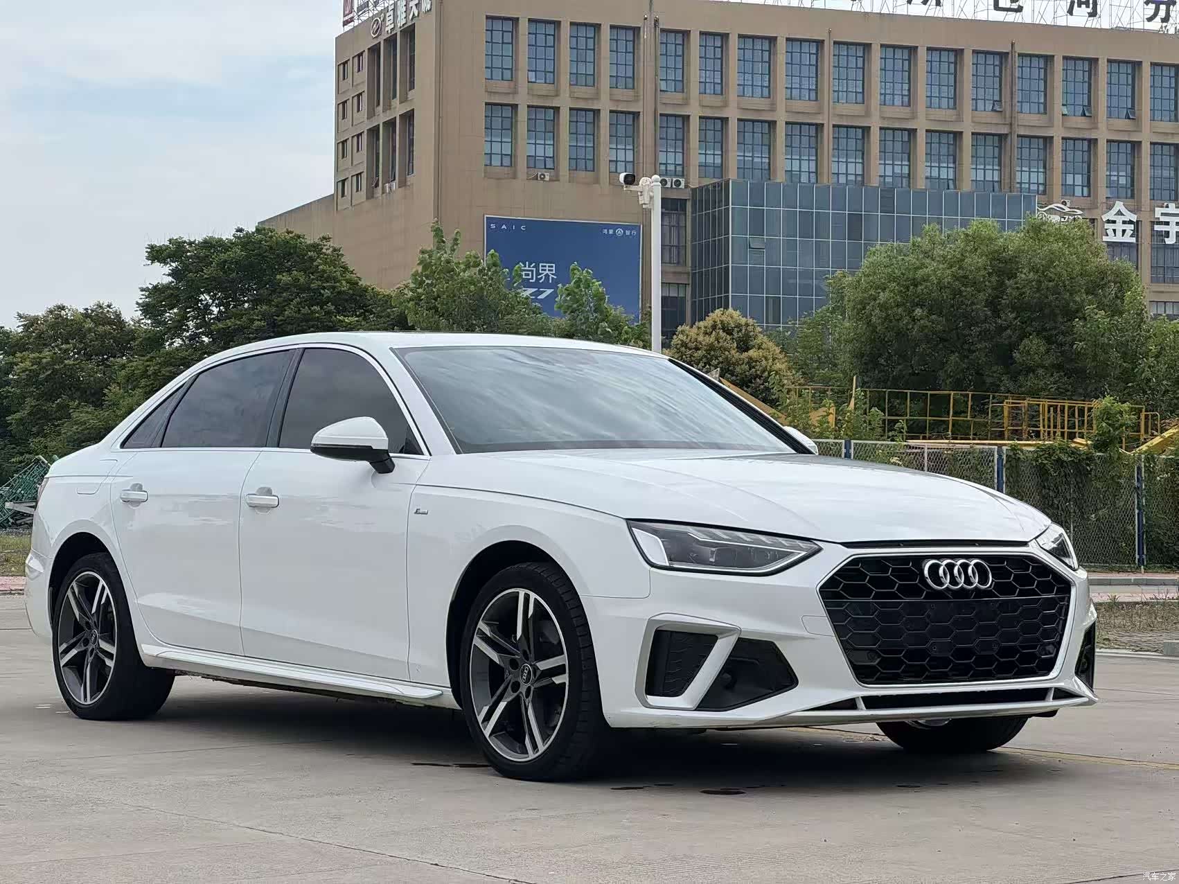 Audi A4L, 2022 7