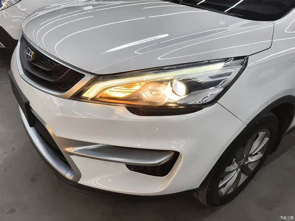 Geely Emgrand, 2019 18