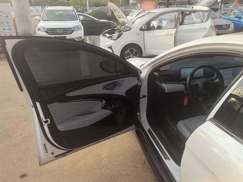 BYD seal