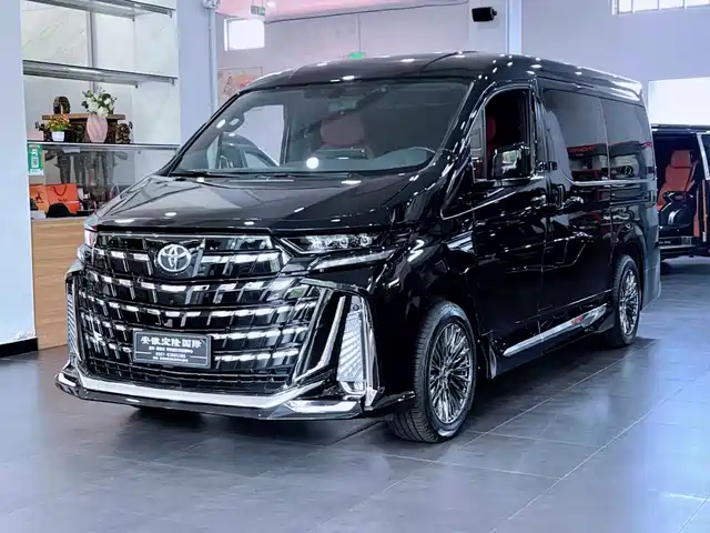 Toyota HIACE 2025 — купить из Китая под заказ