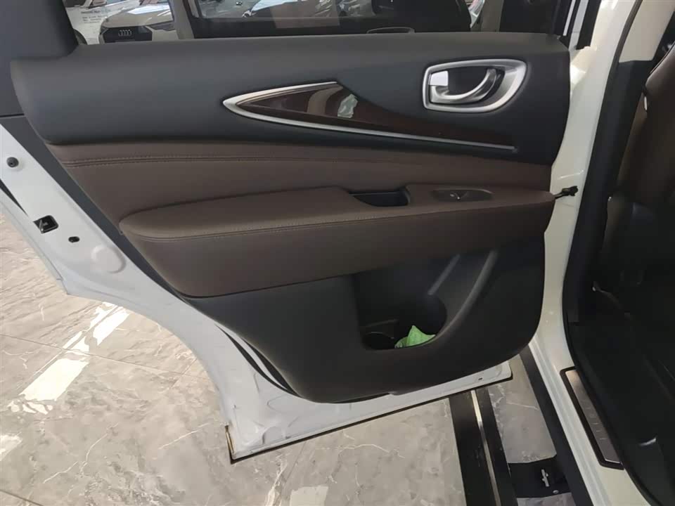 Infiniti QX60 Infiniti QX60