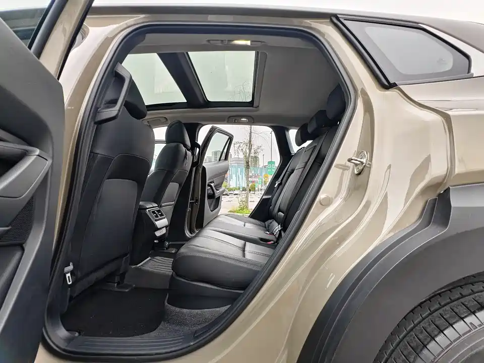 Mazda CX-50 line also