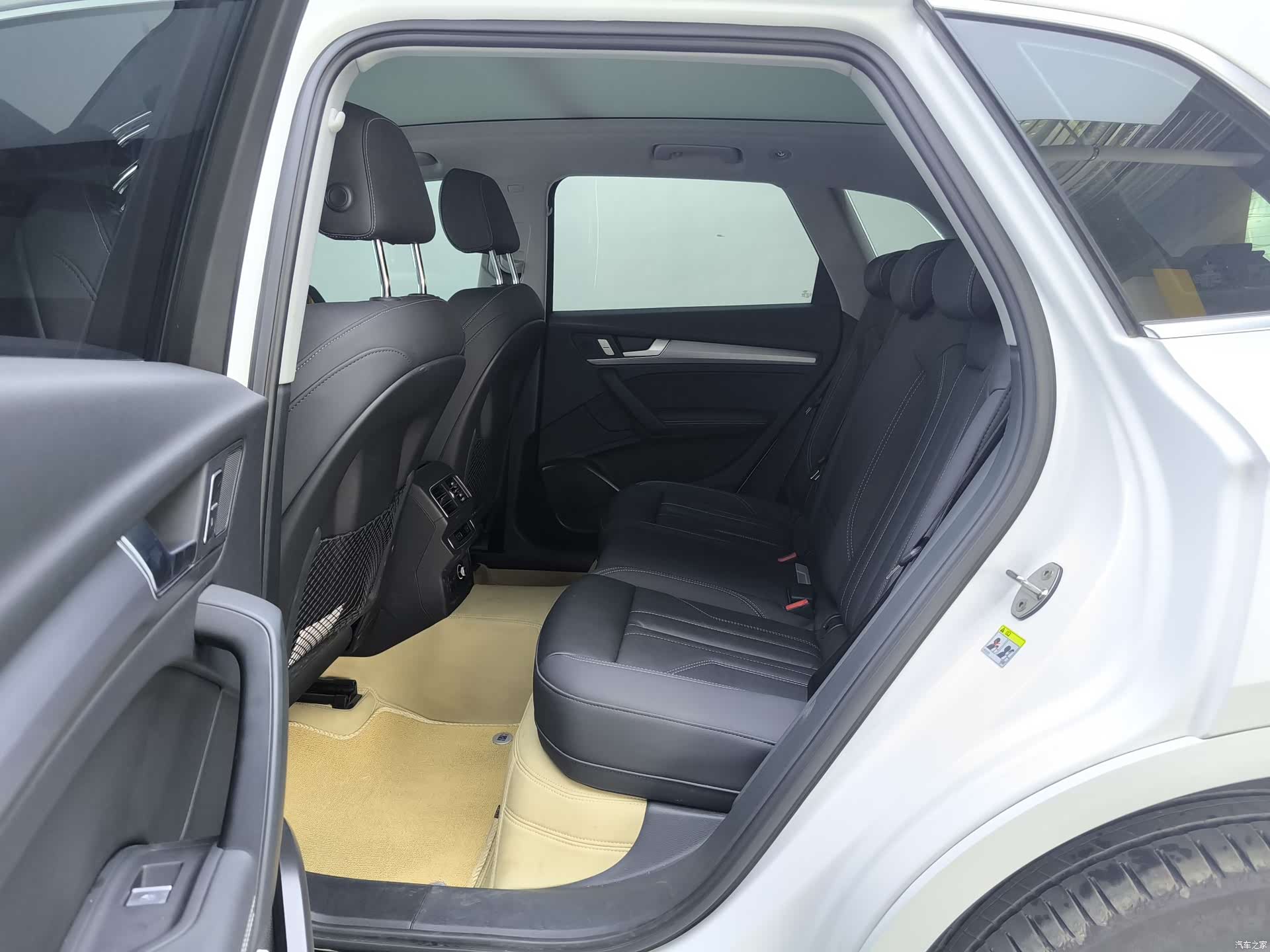 Audi Q5L, 2023 8