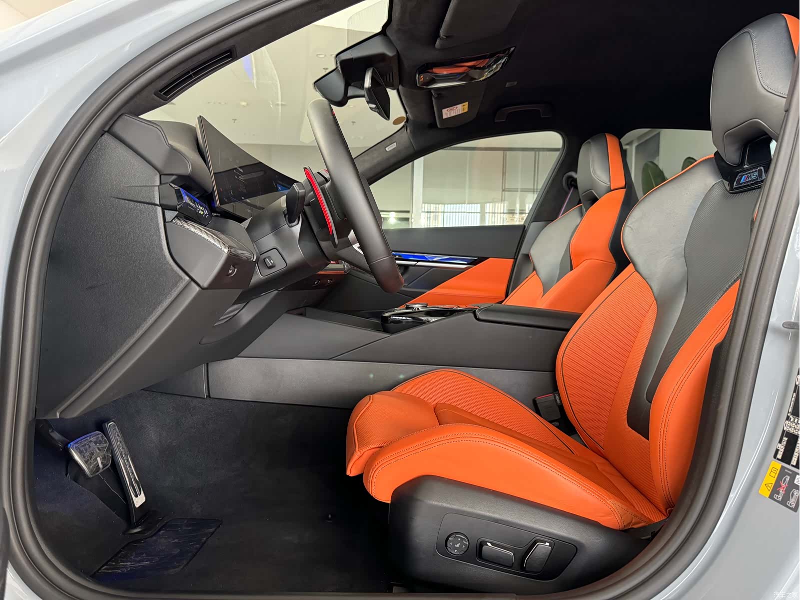 BMW M5, 1900 33