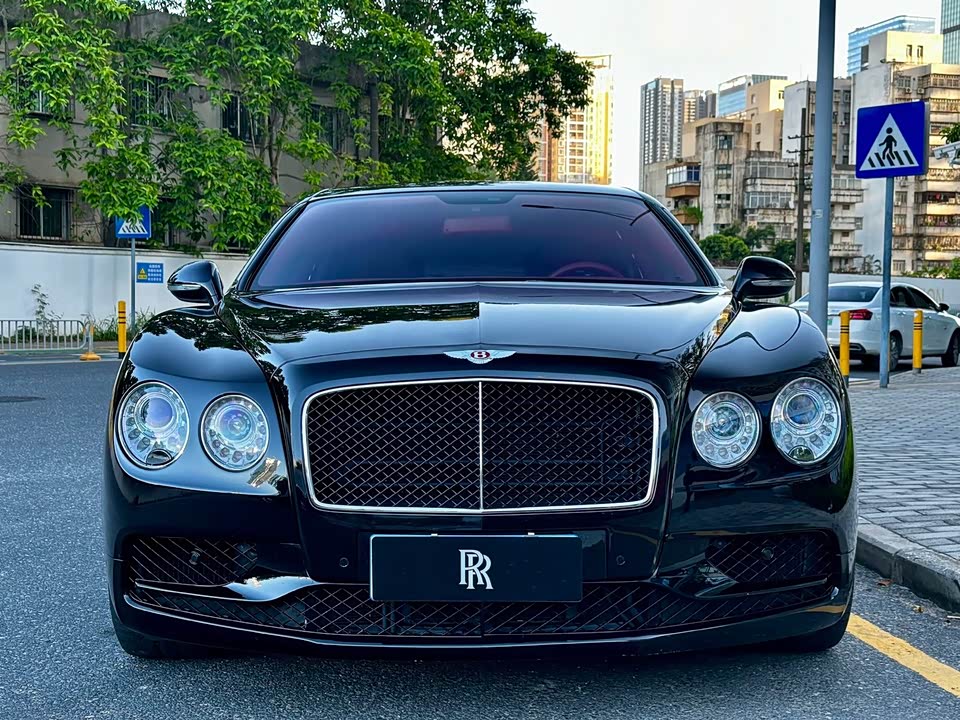 Bentley Flying