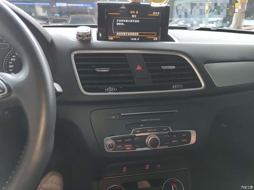 Audi Q3, 2018 13