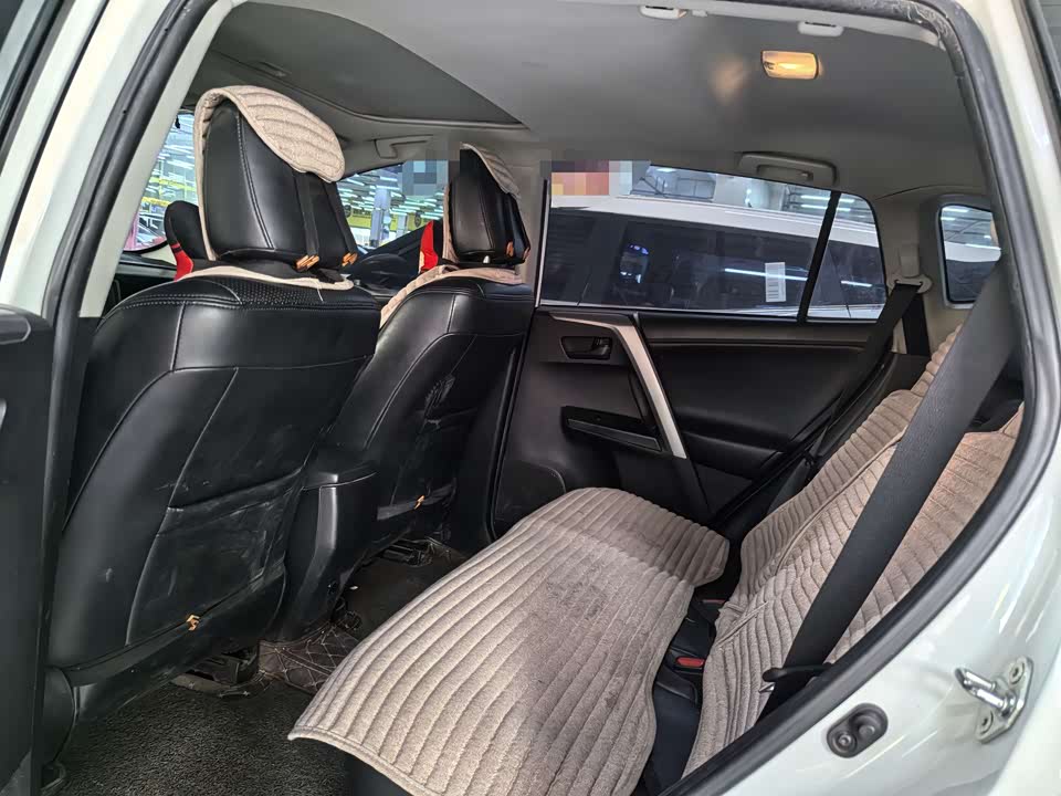 Toyota RAV4 Rongfang