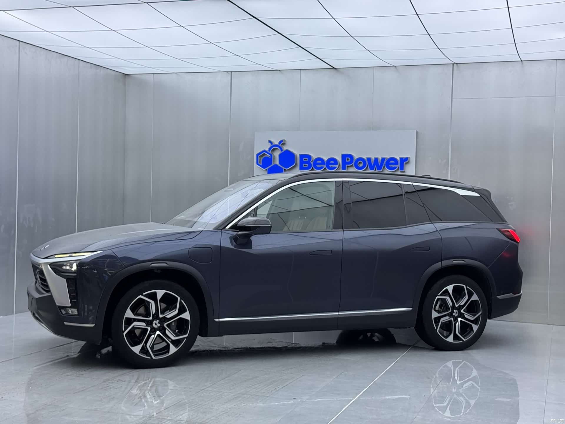 NIO ES8, 2020 4