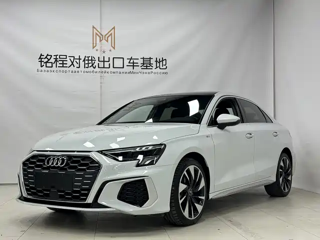 Audi A3 2022 — купить из Китая под заказ