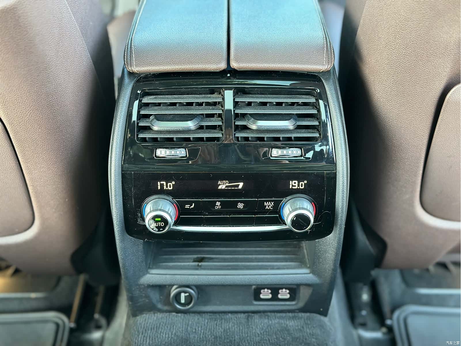 BMW 5 Series, 2021 11
