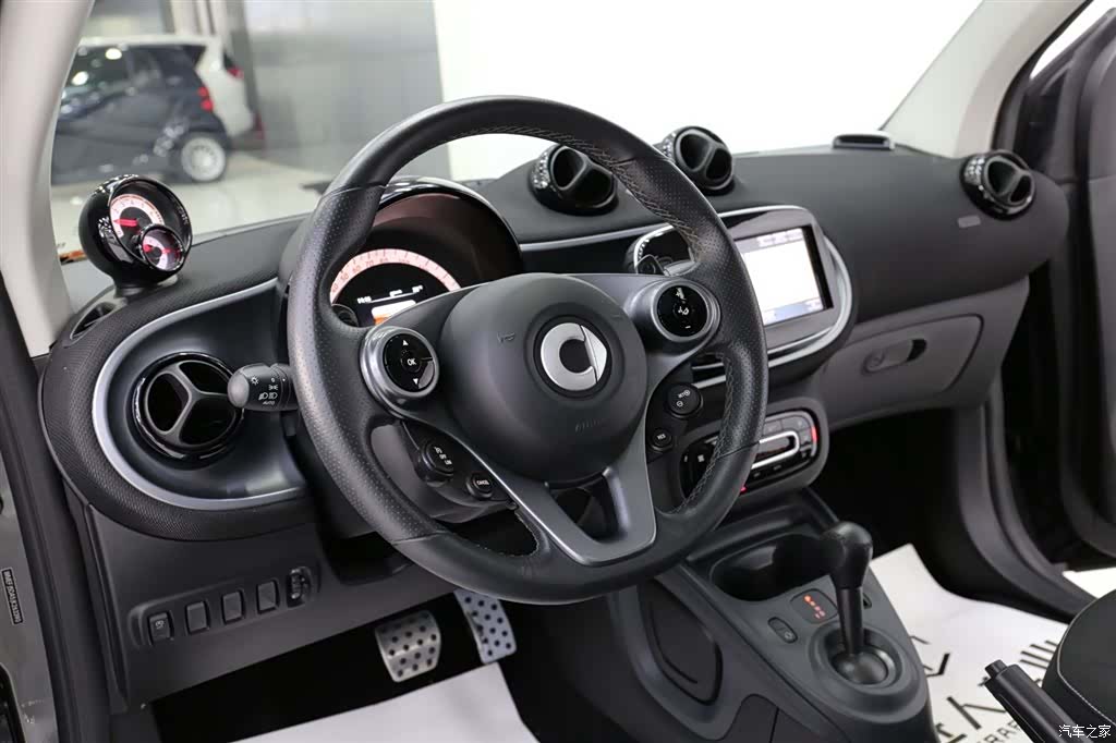 Smart Fortwo, 2018 10
