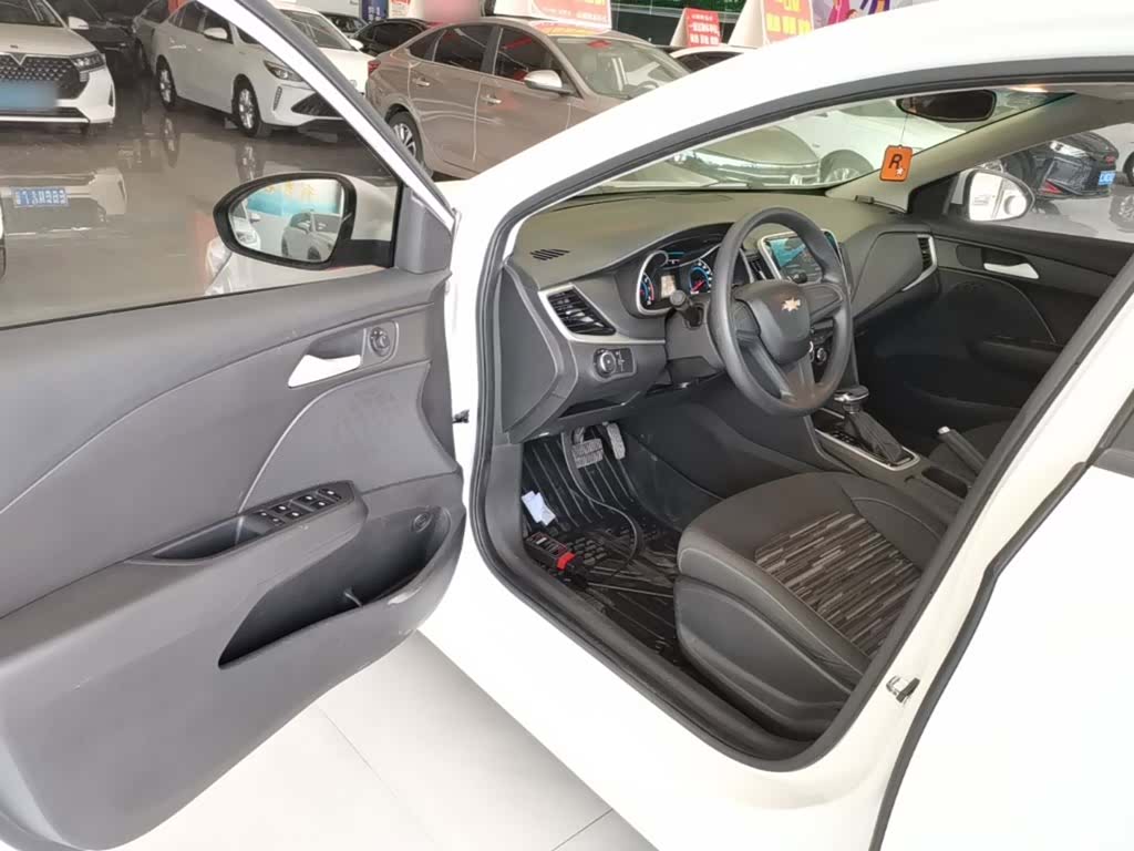 Chevrolet 320, 2018 16