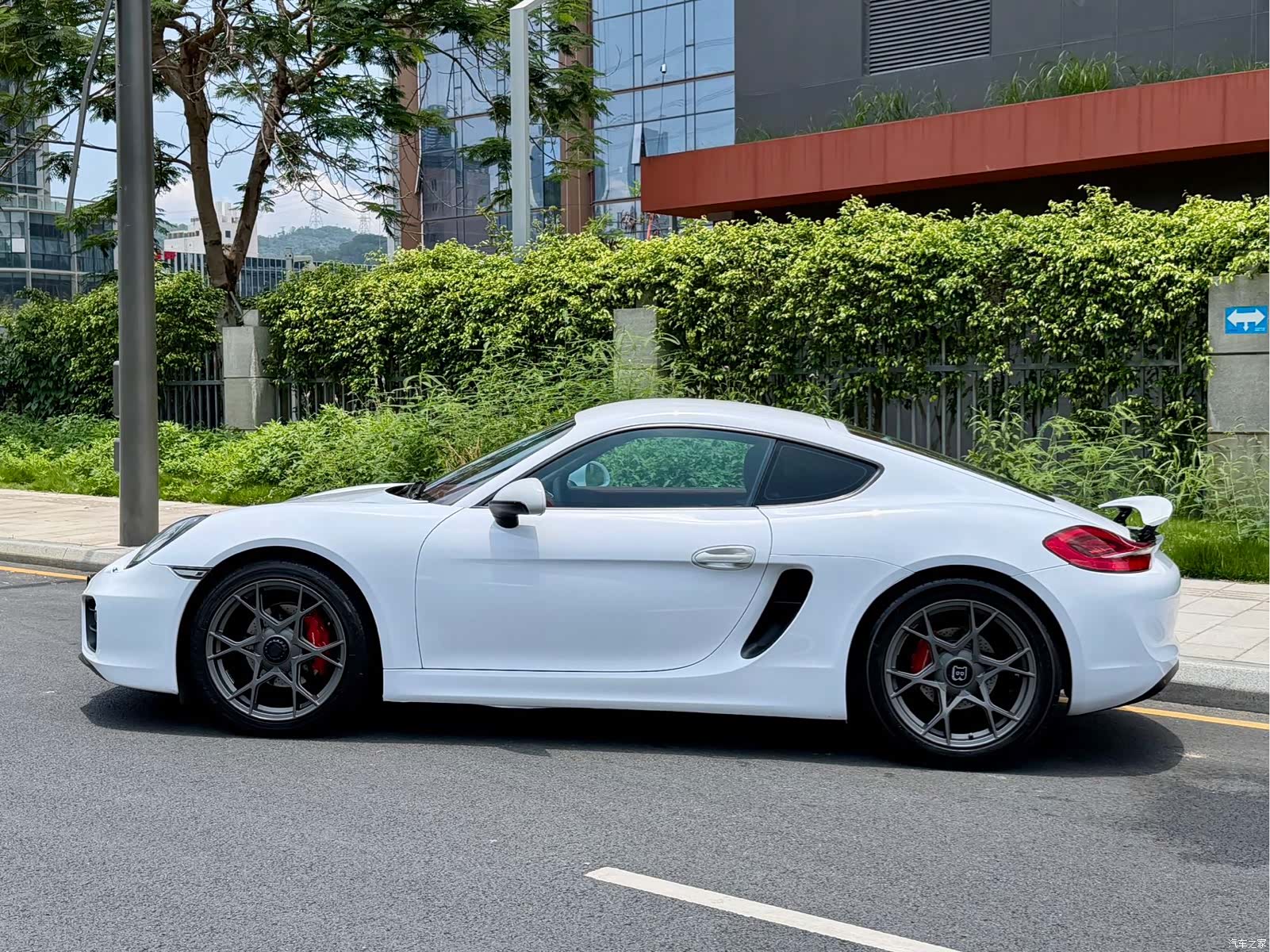 Porsche Cayman, 2015 8