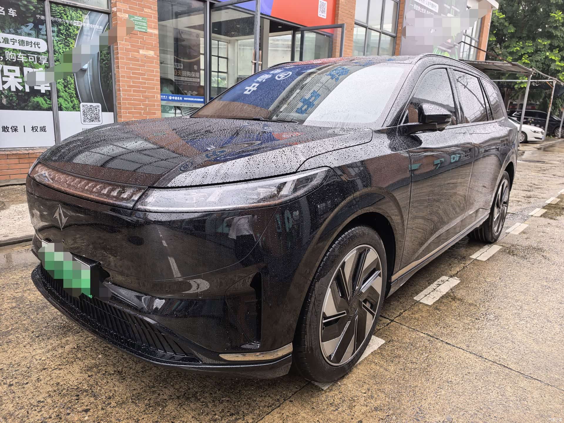 DongFeng eπ008, 2024 1