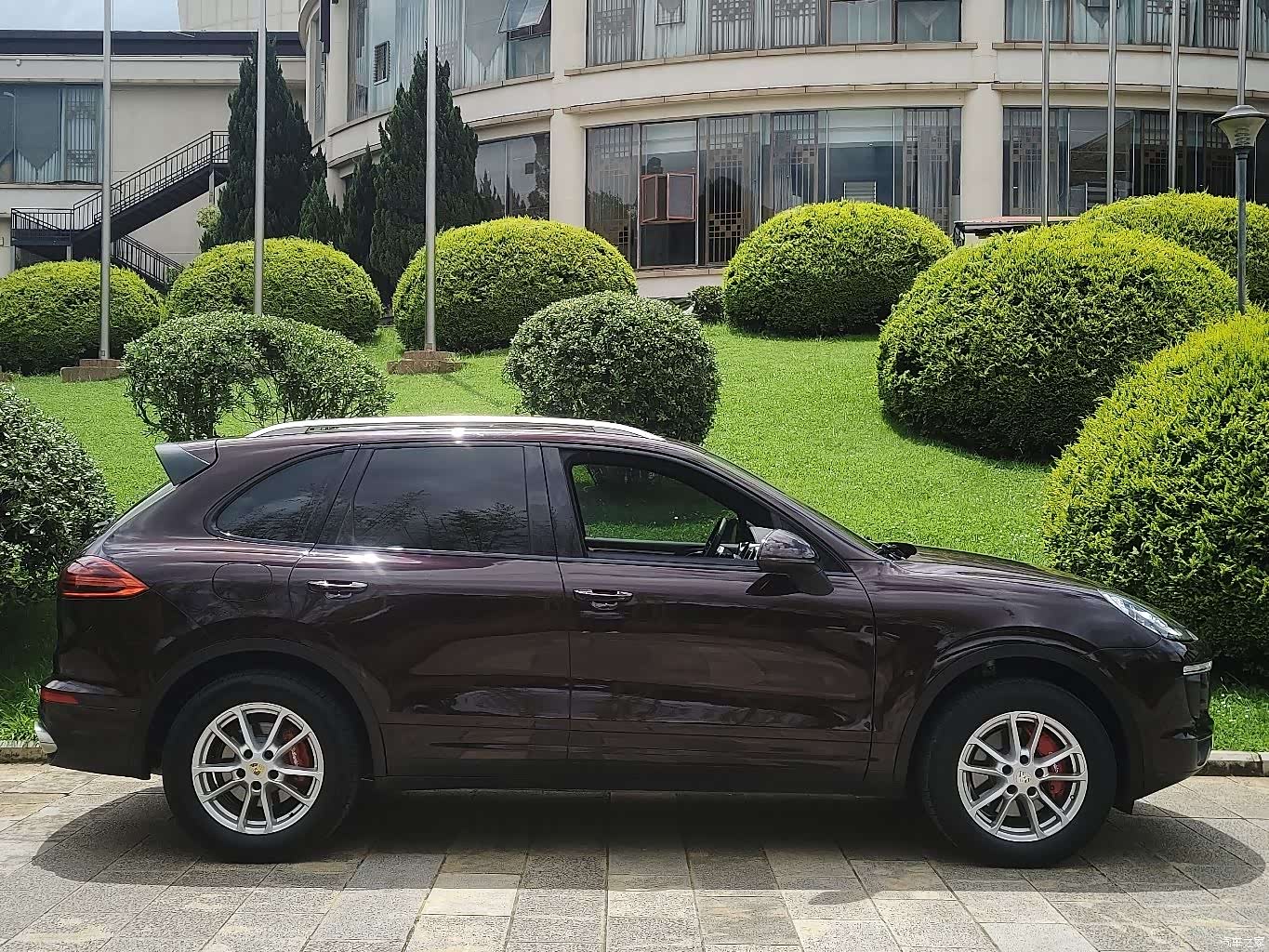 Porsche Cayenne, 2016 37