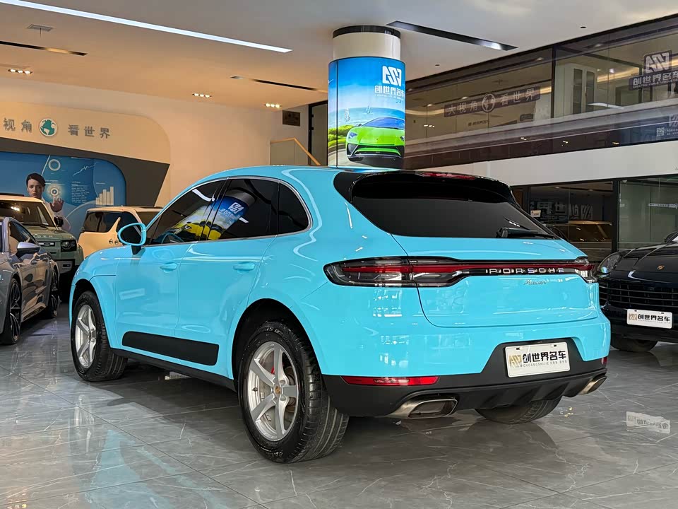 Porsche Macan
