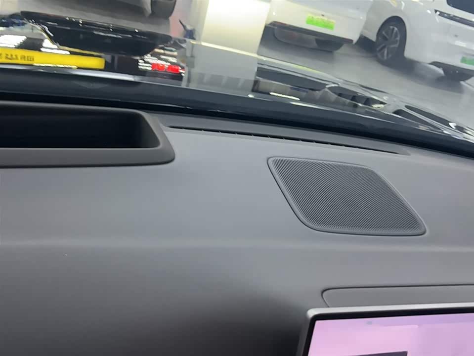 Li Auto Ideal L6 Li Auto Ideal L6