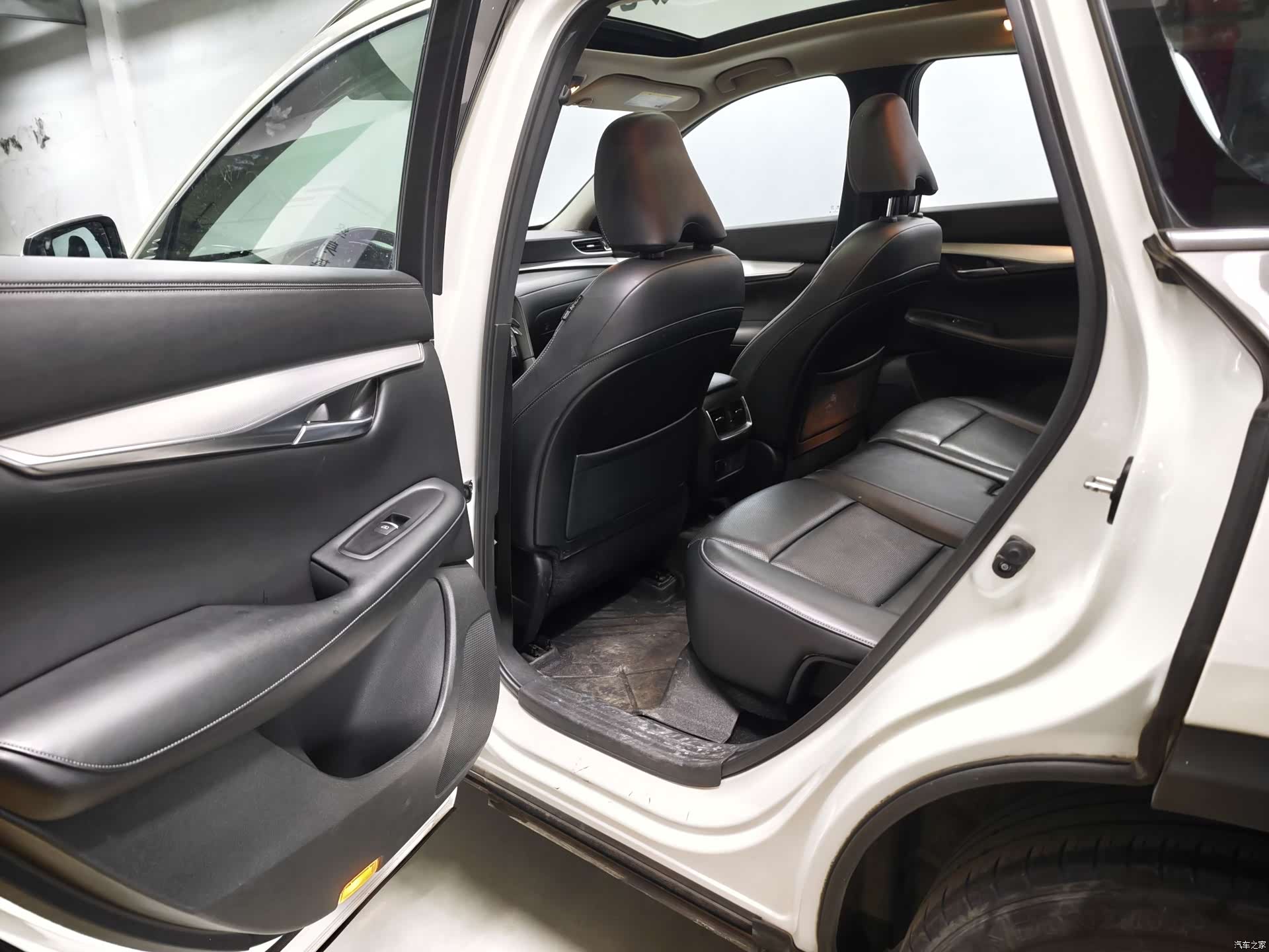 Infiniti QX50, 2019 11