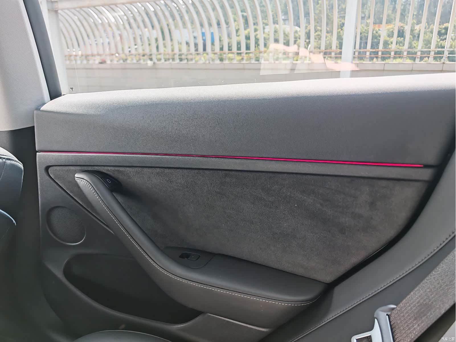 Tesla Model 3, 2022 27