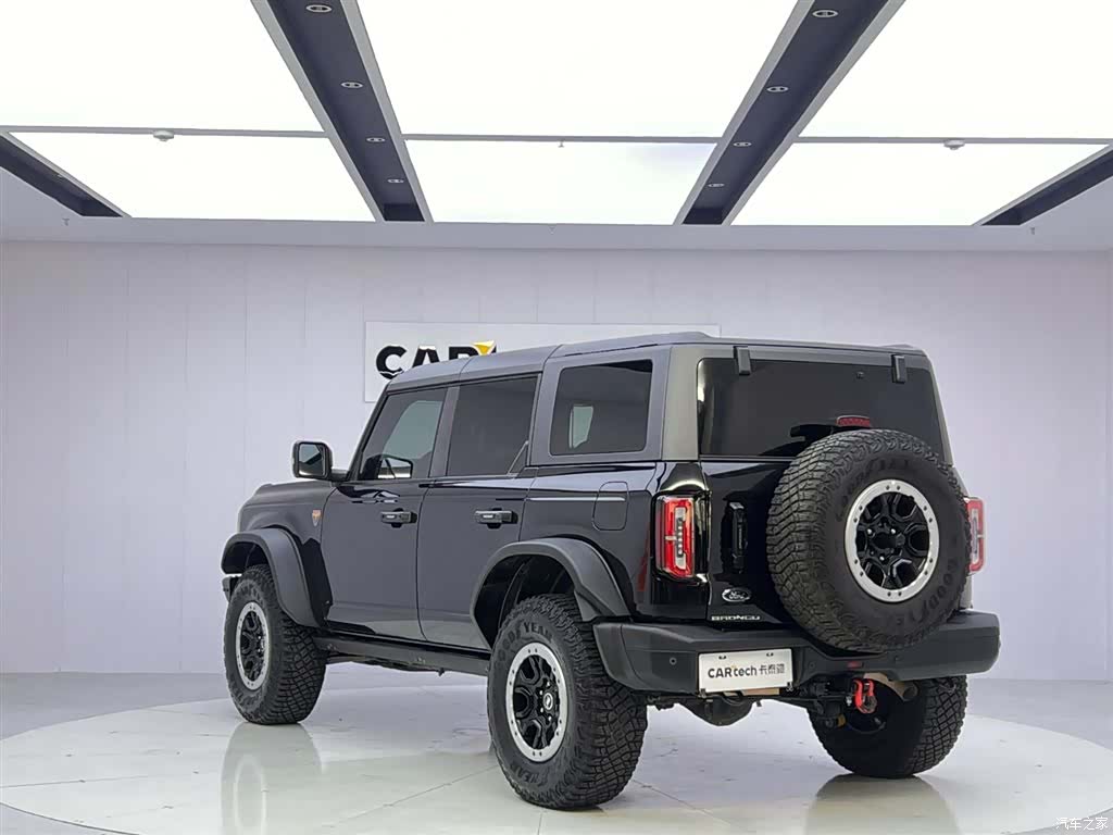 Ford Bronco, 2024 3