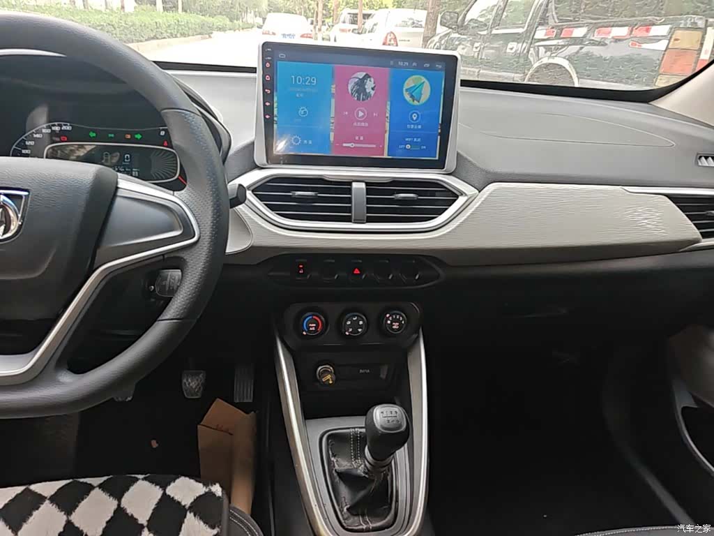 Wuling 510, 2018 13