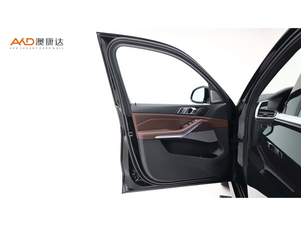 BMW X5, 2022 10