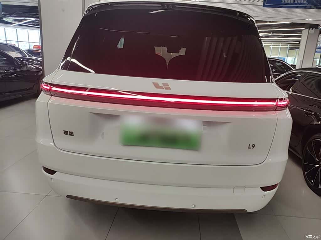 Li Auto L9, 2025 6