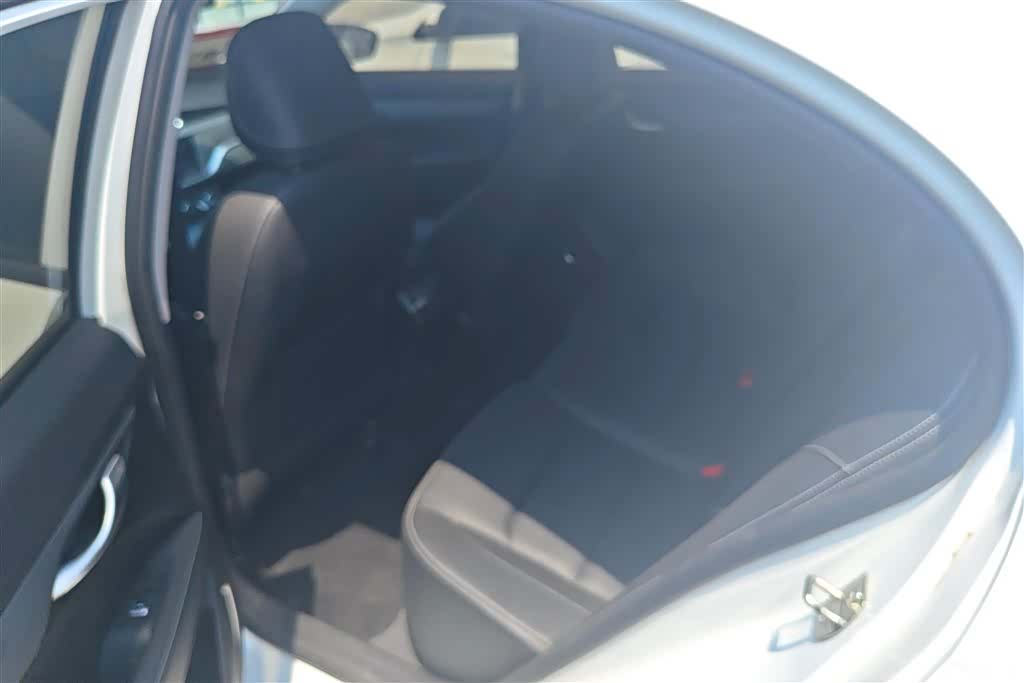 Geely Emgrand, 2022 11