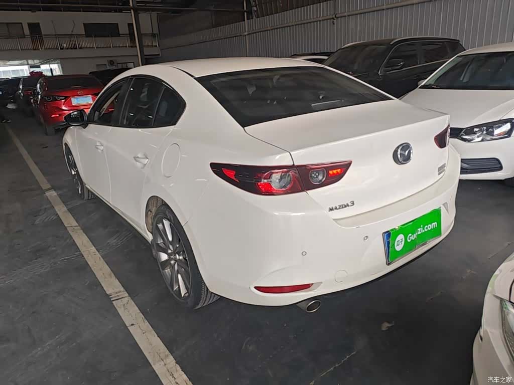 Mazda Mazda3, 2021 все фото