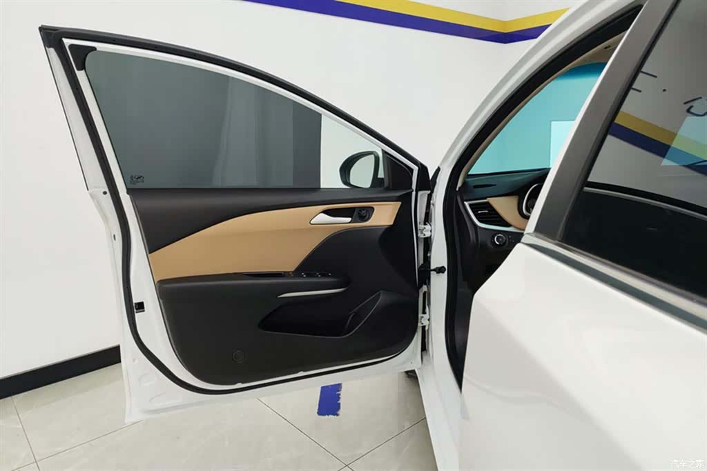 Chevrolet 320, 2022 7