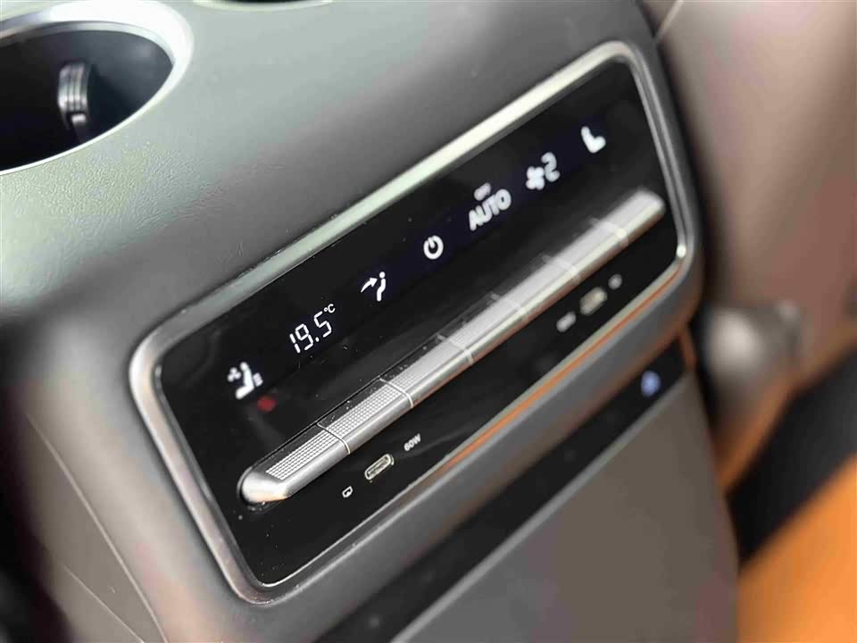 Li Auto Ideal L9