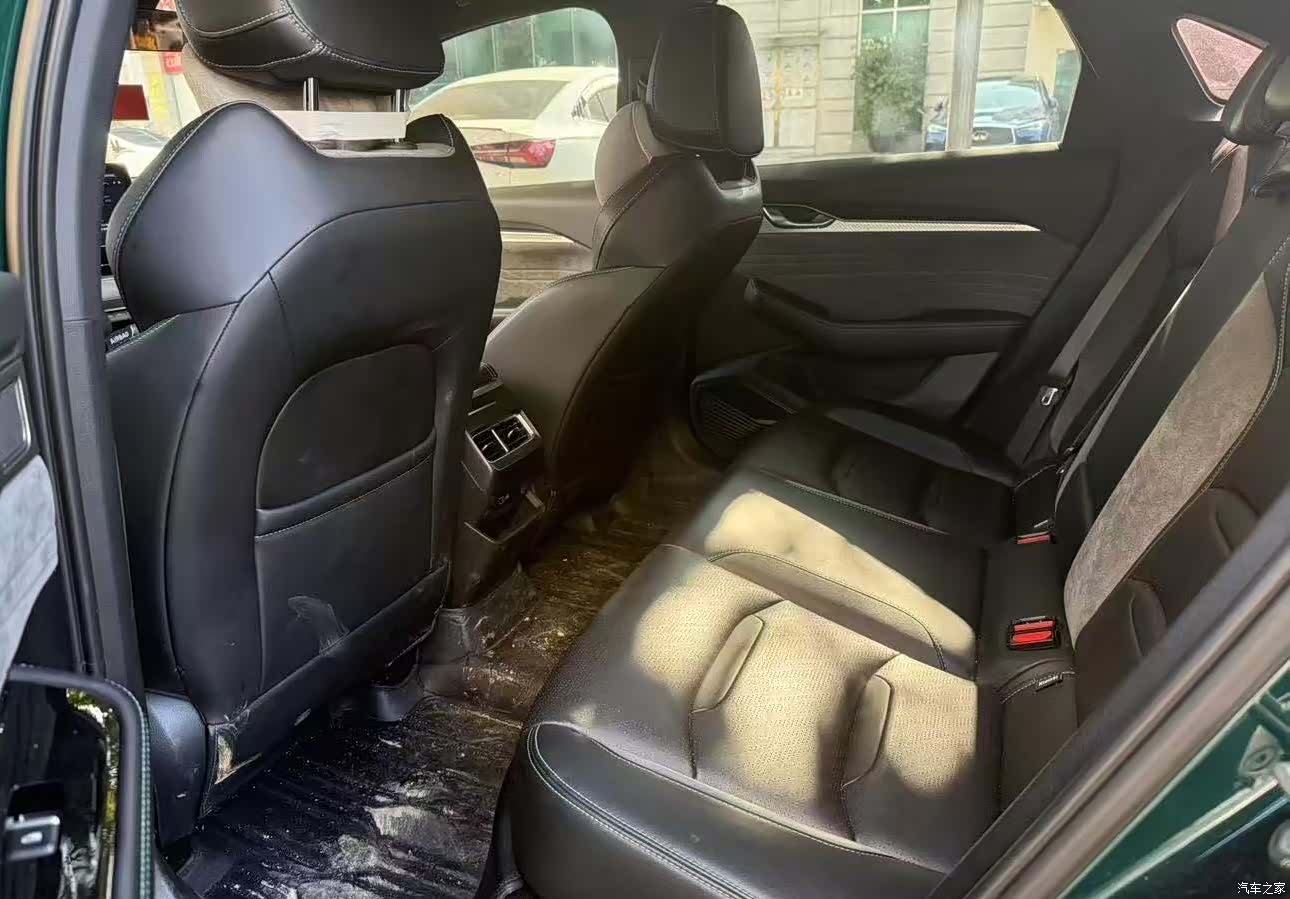 Geely Preface, 2022 9