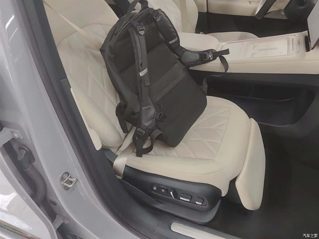 NIO EC6, 2025 25