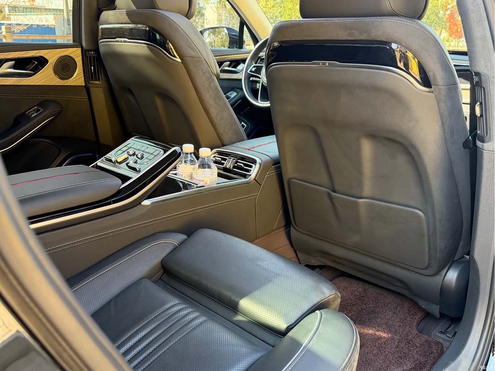 Hongqi H9, 2021 18