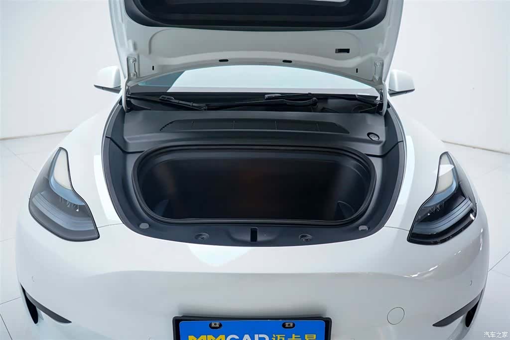 Tesla Model Y, 2022 9