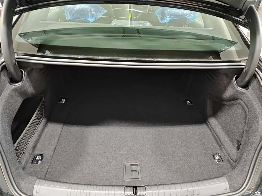 Audi A6L, 2026 17