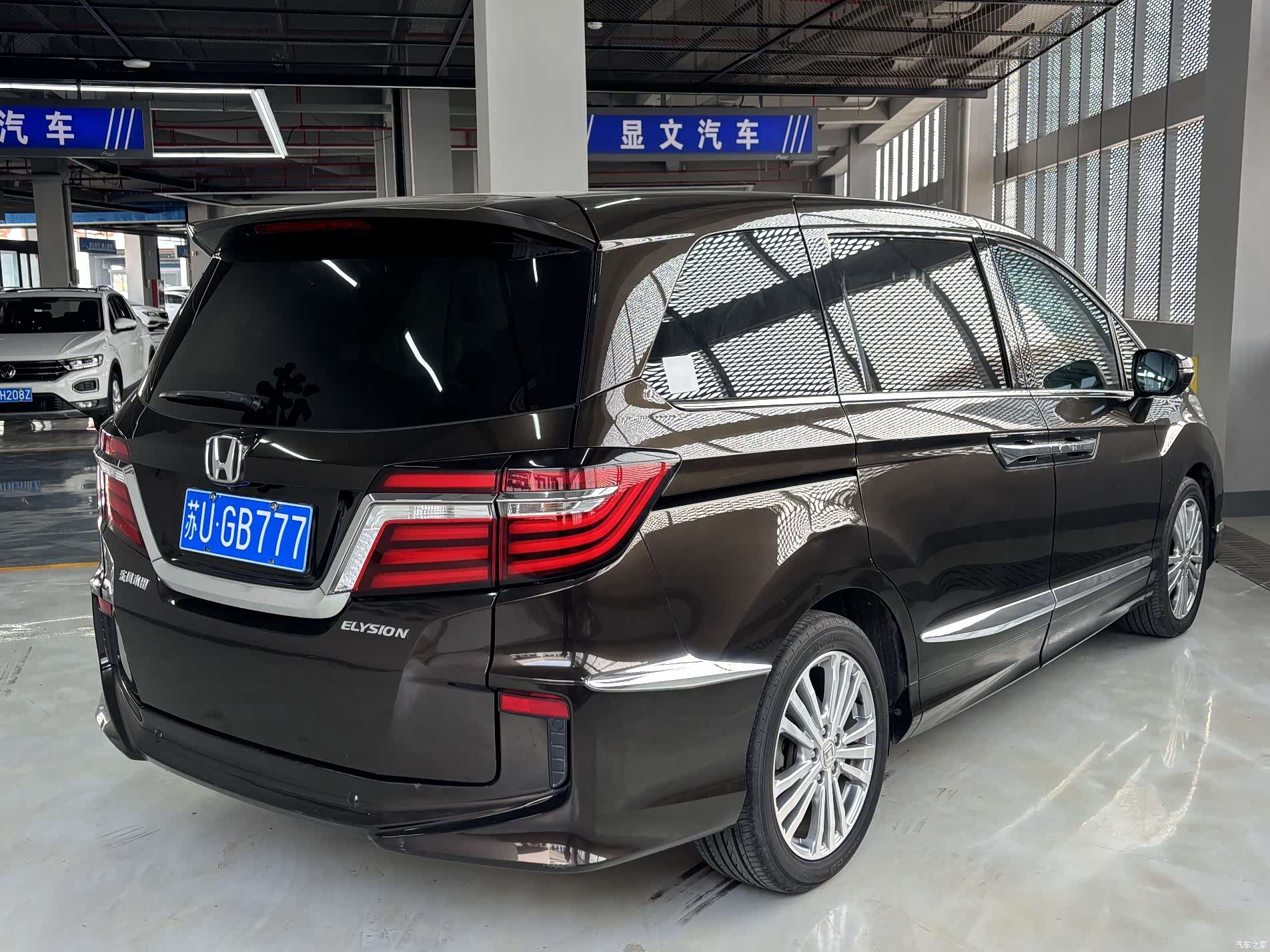 Honda Elysion, 2019 16