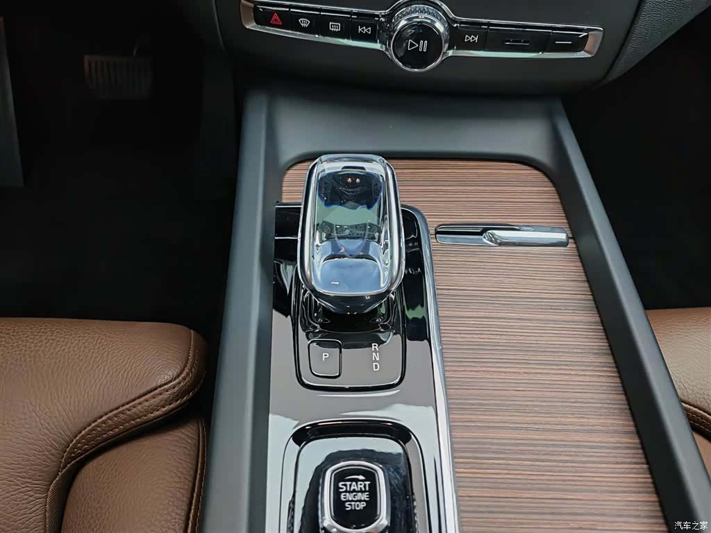 Volvo XC60, 2021 13