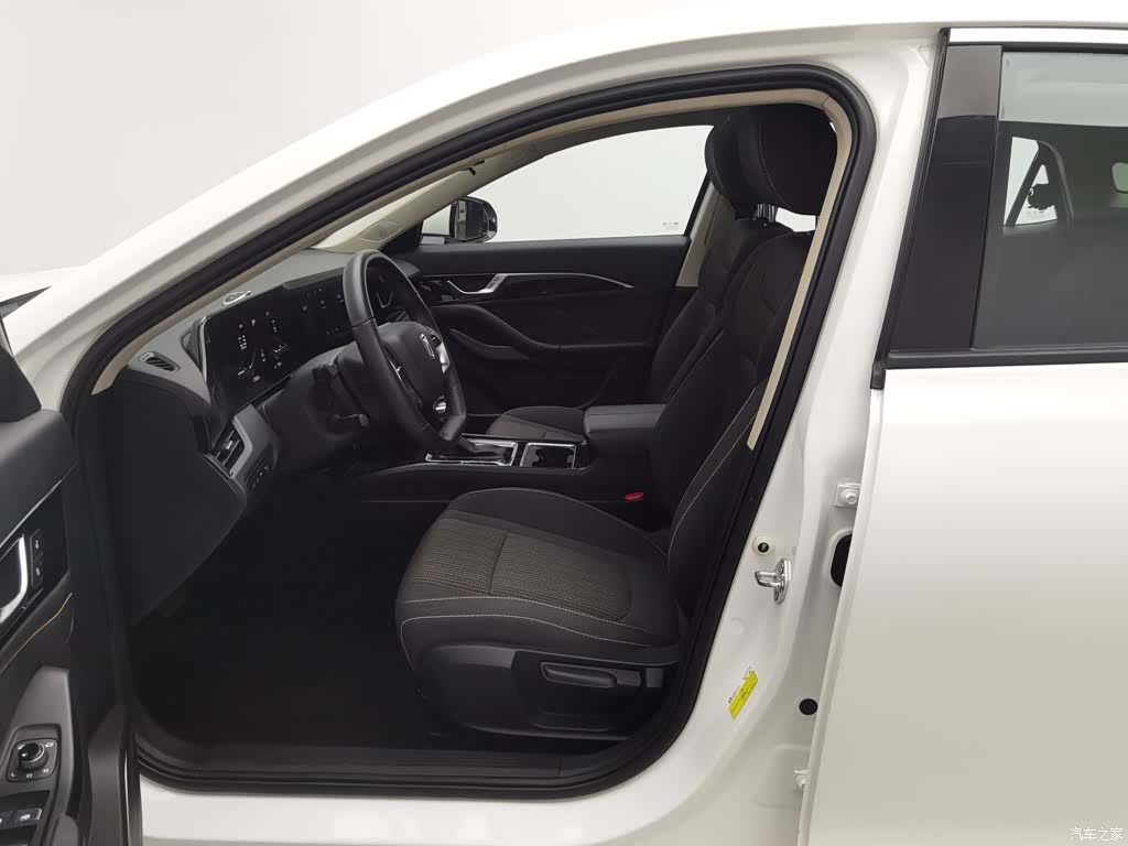 Bestune B70, 2022 10