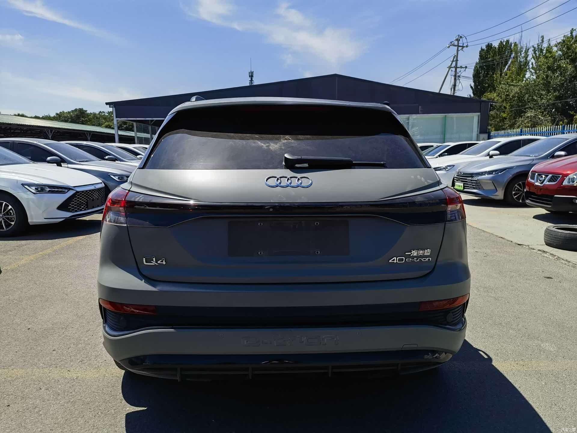 Audi Q4 e-tron, 2023 12