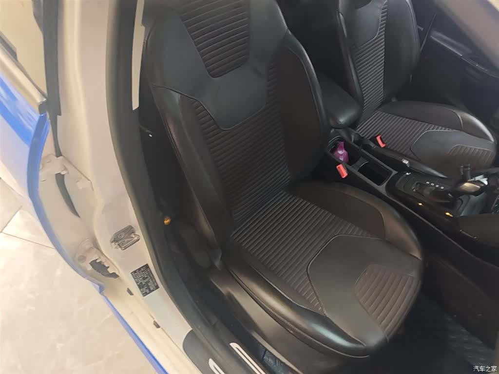 Ford Focus, 2017 25