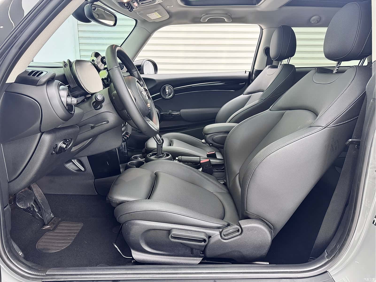 Mini Cooper, 2022 11