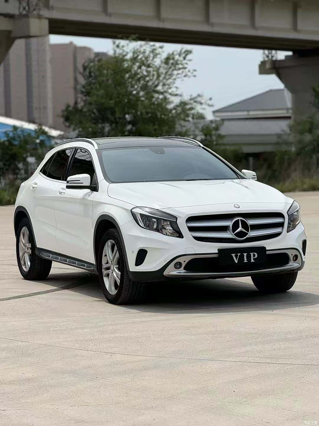 Mercedes-Benz GLA, 2015 2