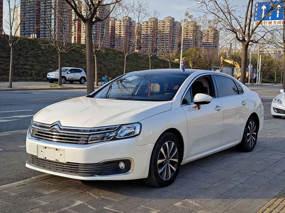 Citroen C6