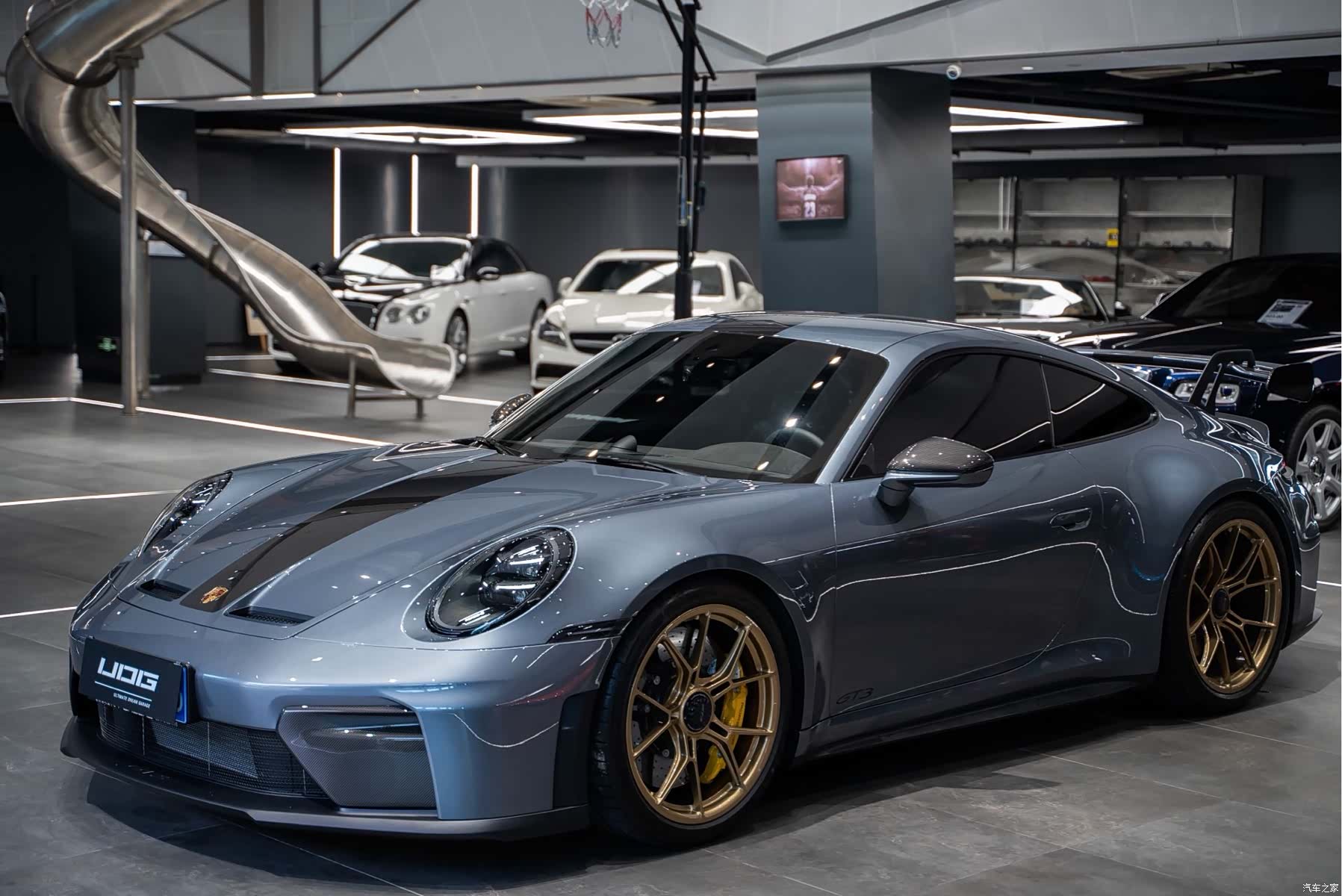 Porsche 911, 2025 1
