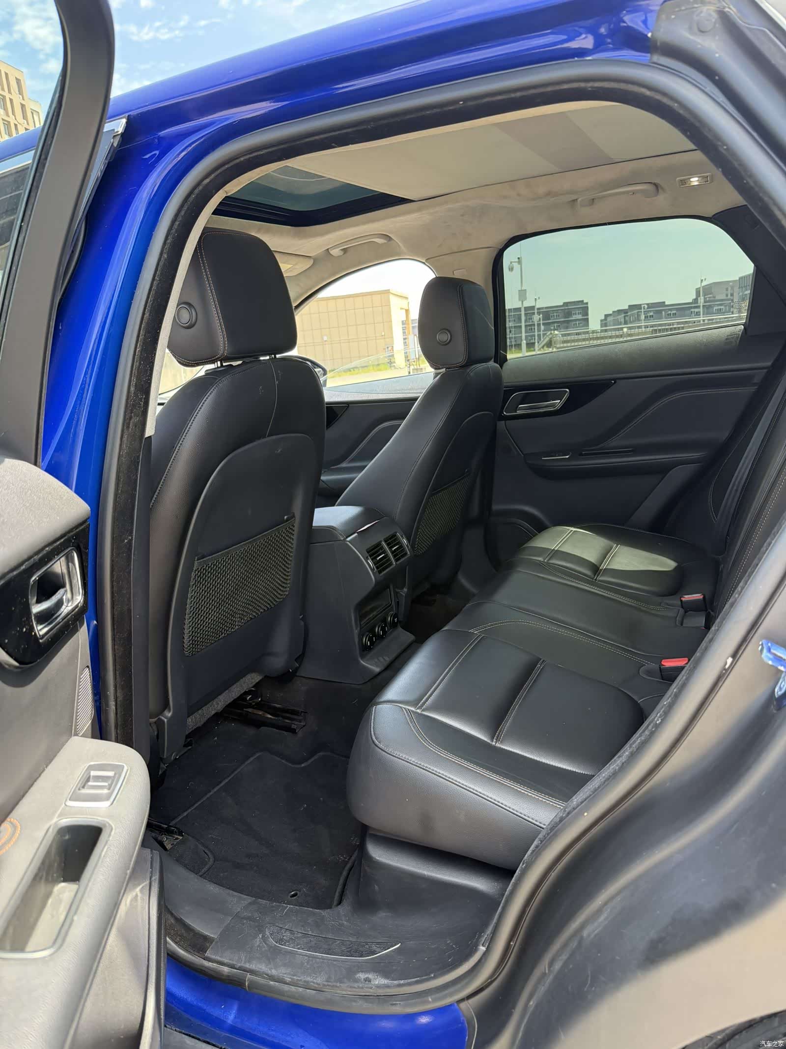 Jaguar F-PACE, 2019 8