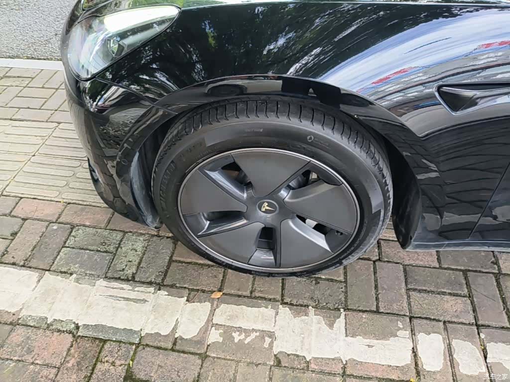 Tesla Model 3, 2023 23