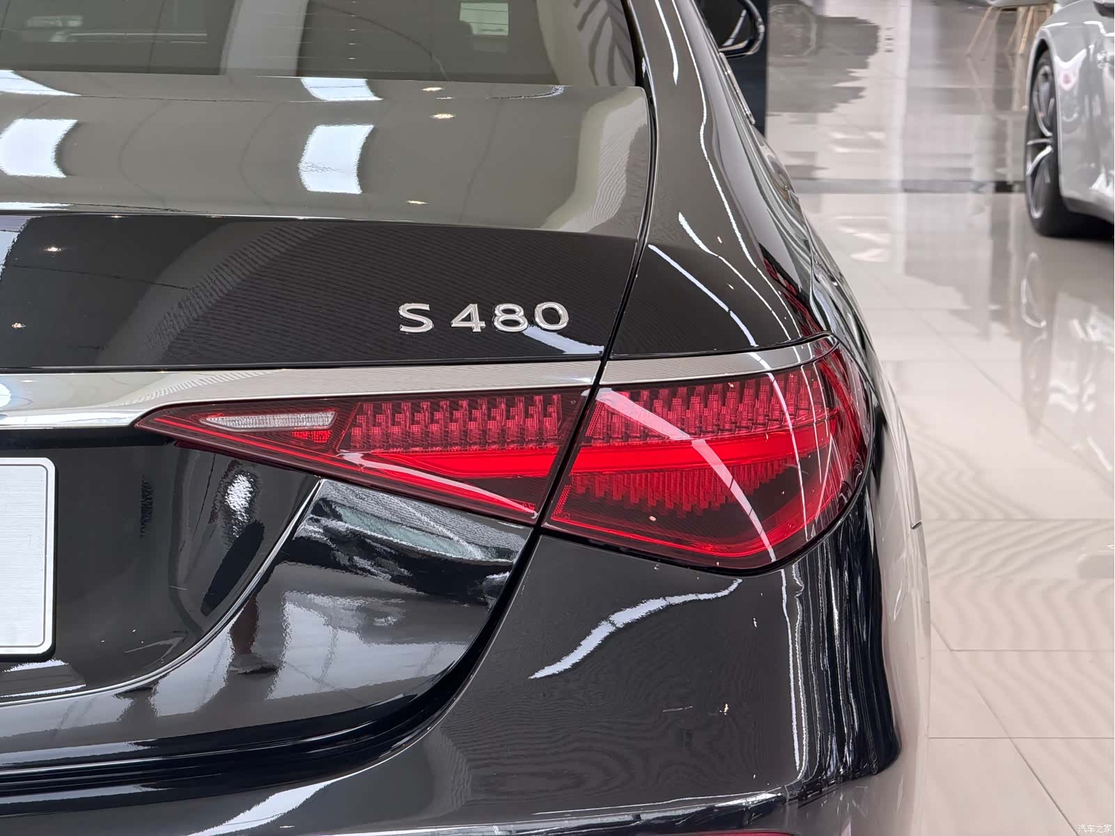Maybach S-Class, 2021 7