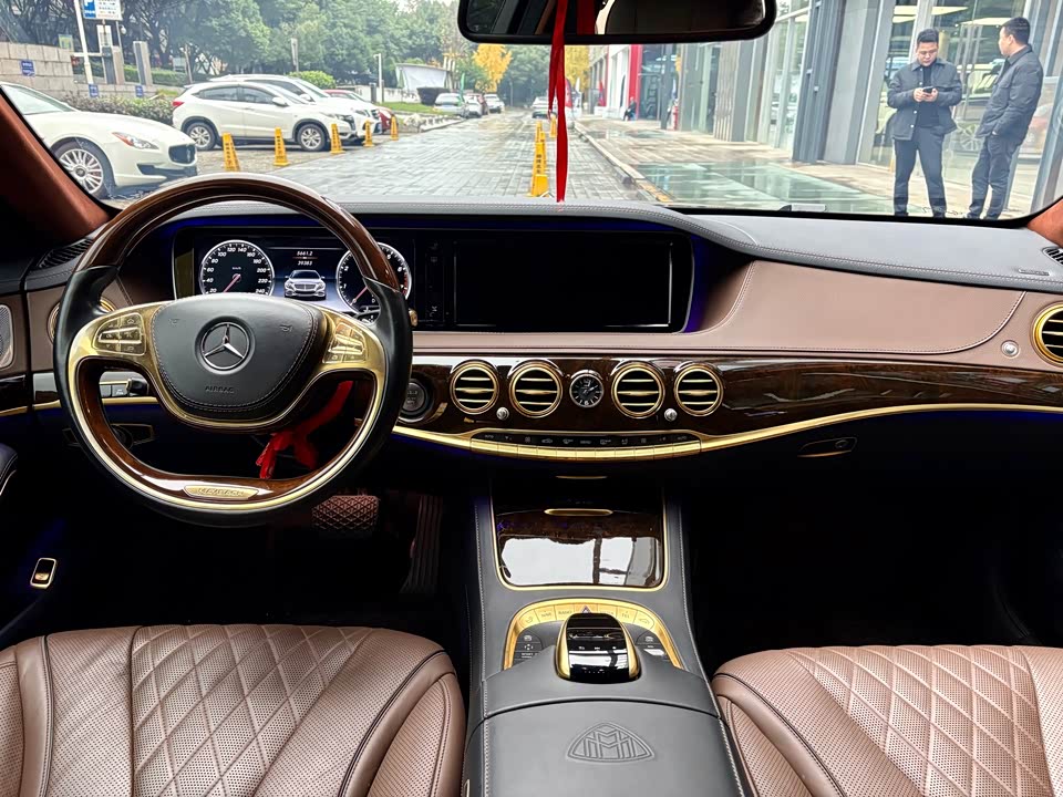 Mercedes-Benz Maybach S-class